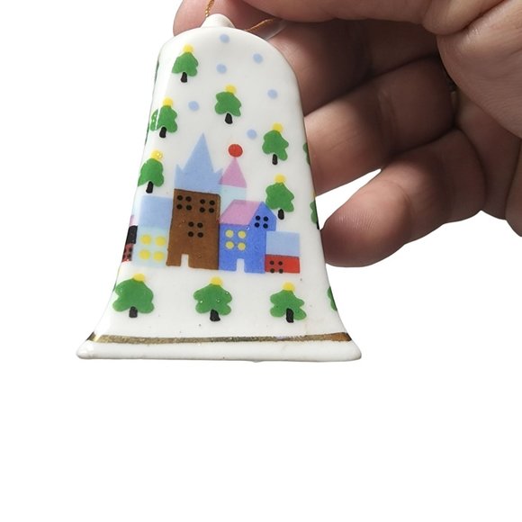 Vintage Bell Ceramic 1" x 2"Ceramic LVC Christmas Village Square Ornament Trees - Picture 2 of 6